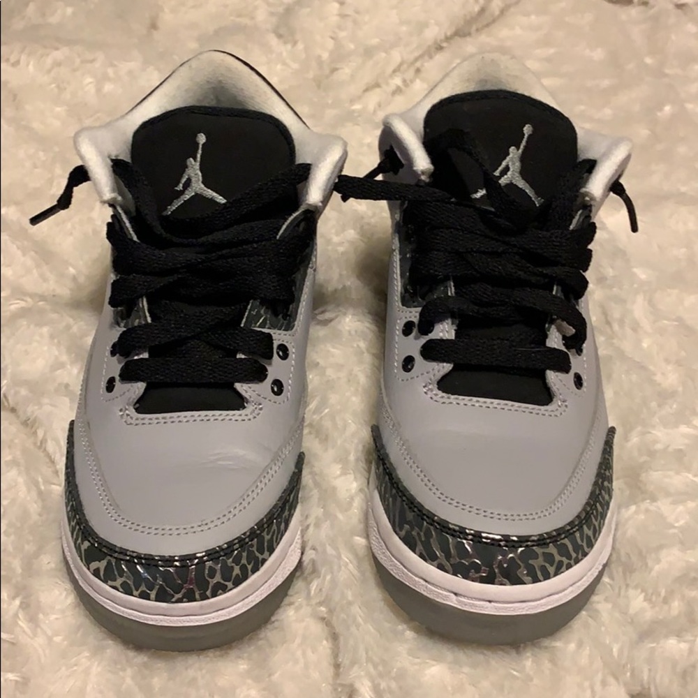 Jordan’s like new youth size 4.5